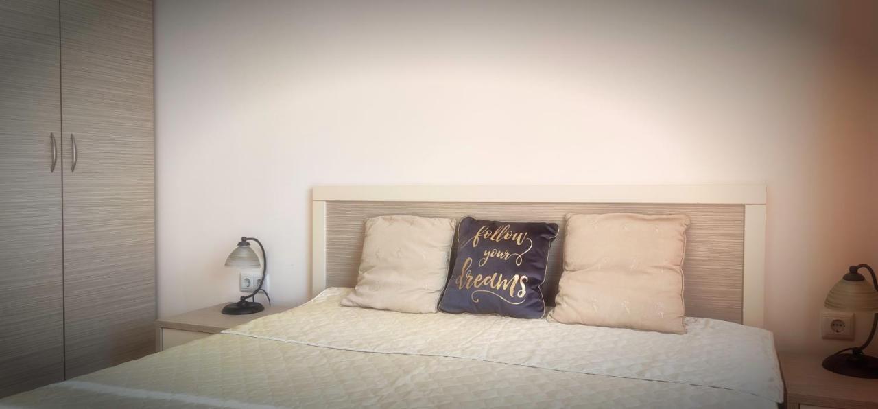 Royal Sun Apartments ซันนีบีช ภายนอก รูปภาพ