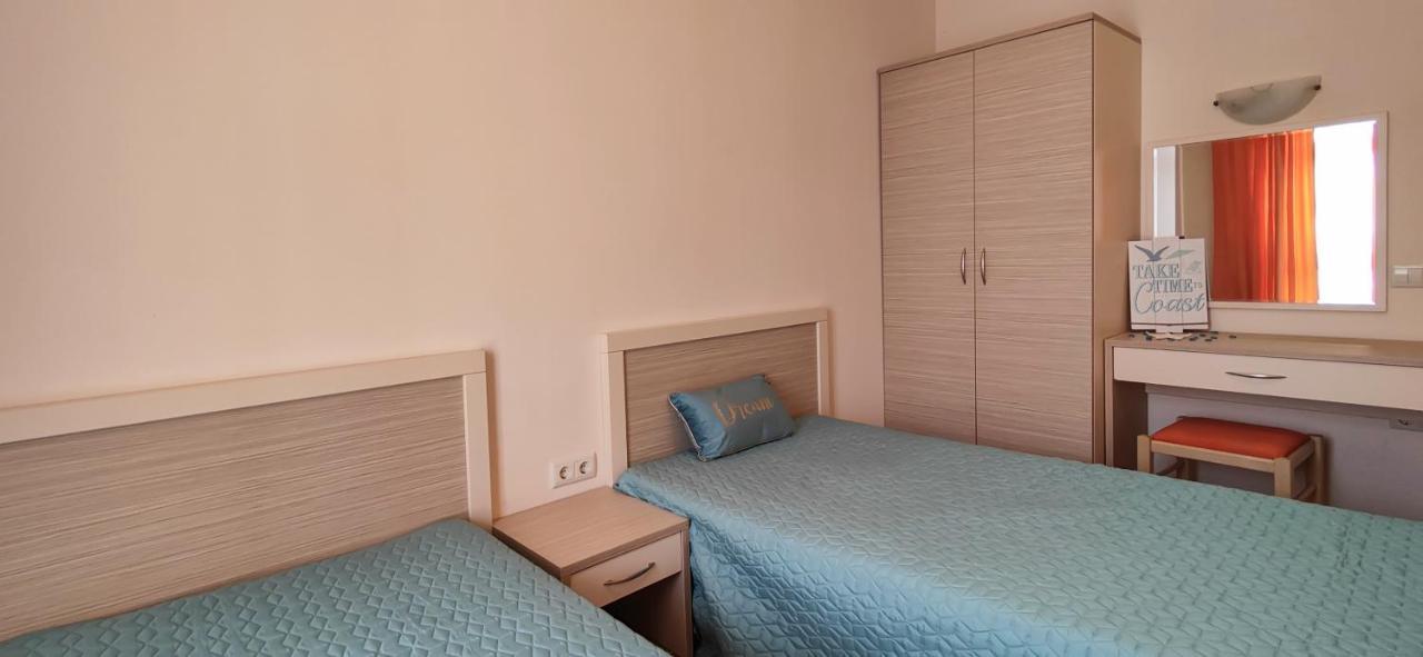 Royal Sun Apartments ซันนีบีช ภายนอก รูปภาพ