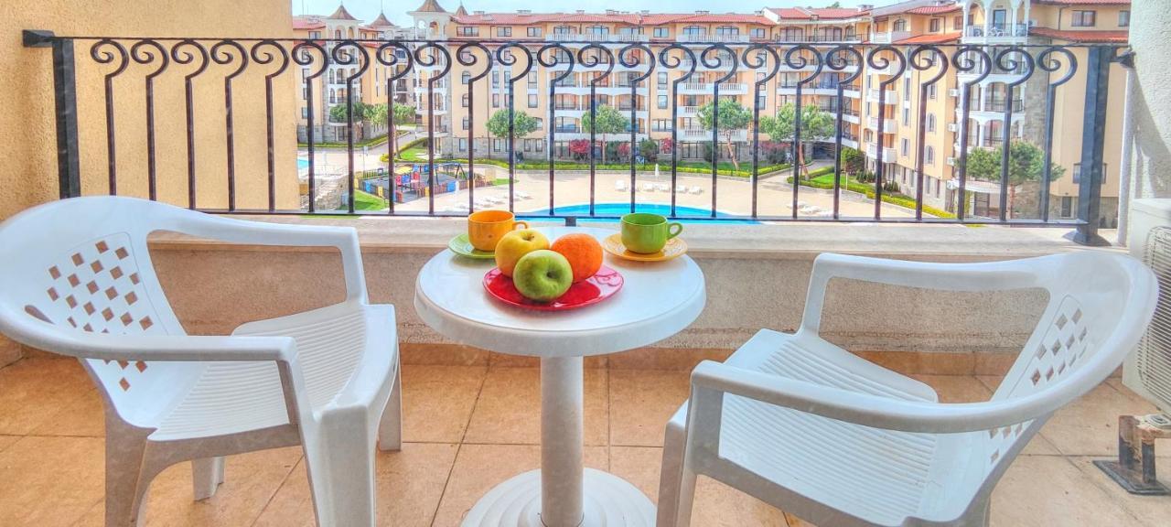 Royal Sun Apartments ซันนีบีช ภายนอก รูปภาพ
