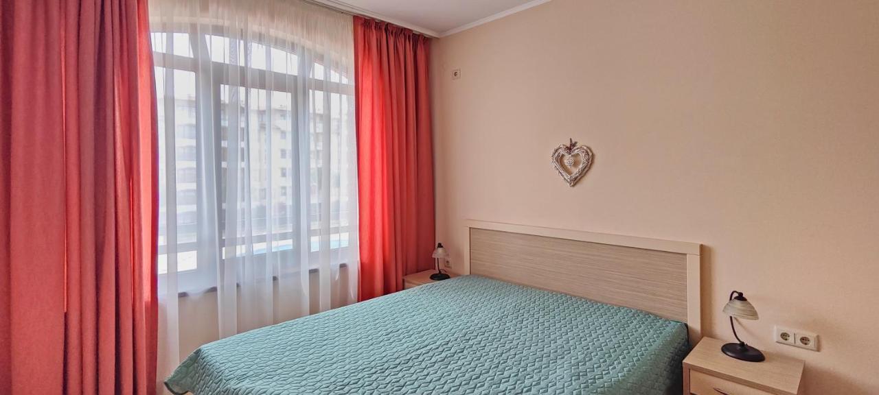 Royal Sun Apartments ซันนีบีช ภายนอก รูปภาพ