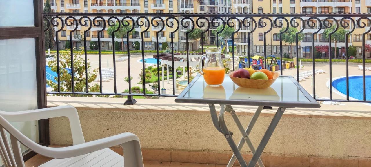 Royal Sun Apartments ซันนีบีช ภายนอก รูปภาพ