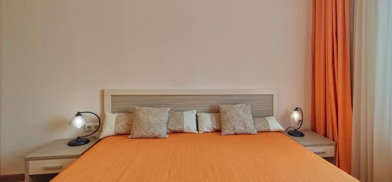 Royal Sun Apartments ซันนีบีช ภายนอก รูปภาพ