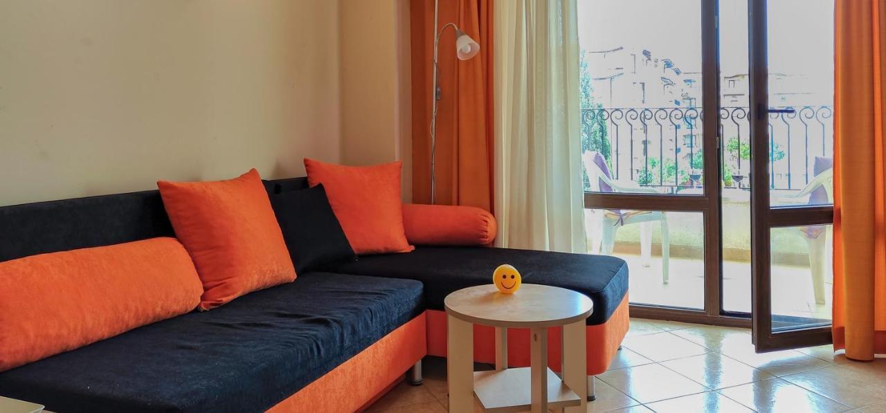 Royal Sun Apartments ซันนีบีช ภายนอก รูปภาพ