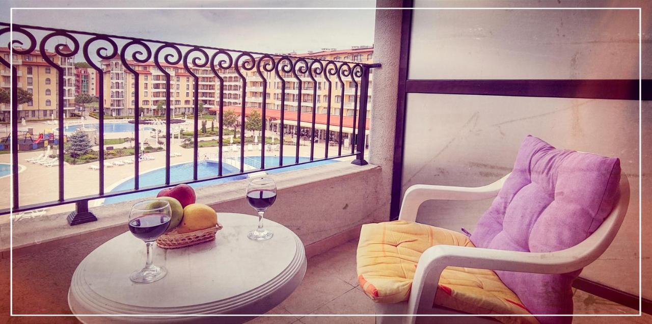 Royal Sun Apartments ซันนีบีช ภายนอก รูปภาพ