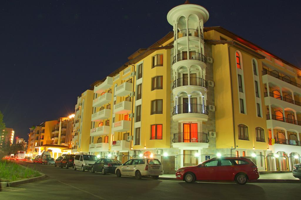 Royal Sun Apartments ซันนีบีช ภายนอก รูปภาพ
